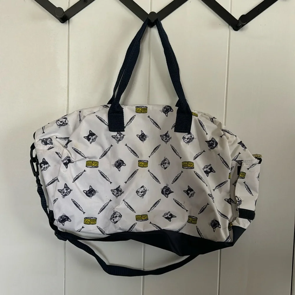 cat carrier bag